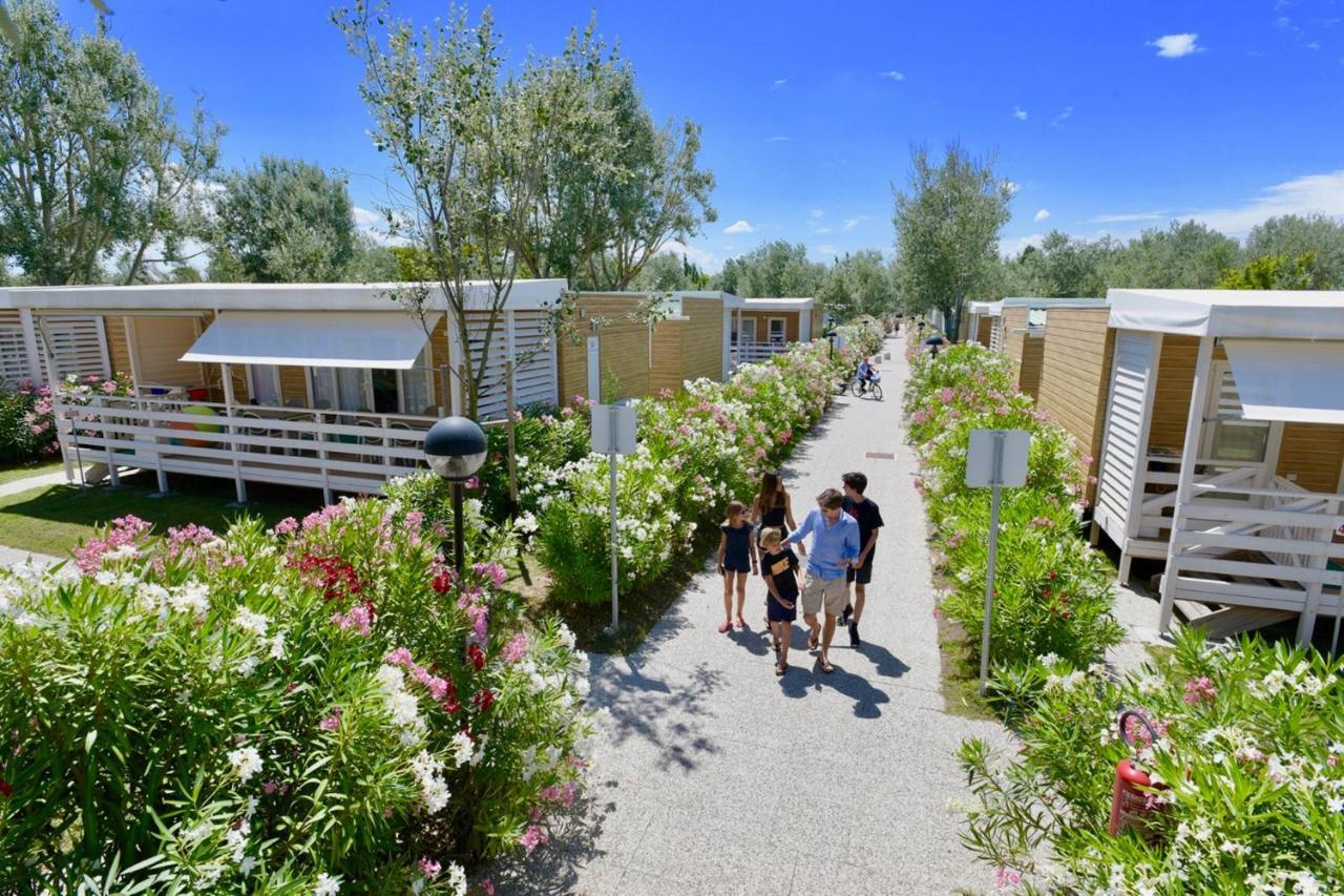 Isamar Holiday Village Ca Lino Eksteriør bilde Camping in Italy