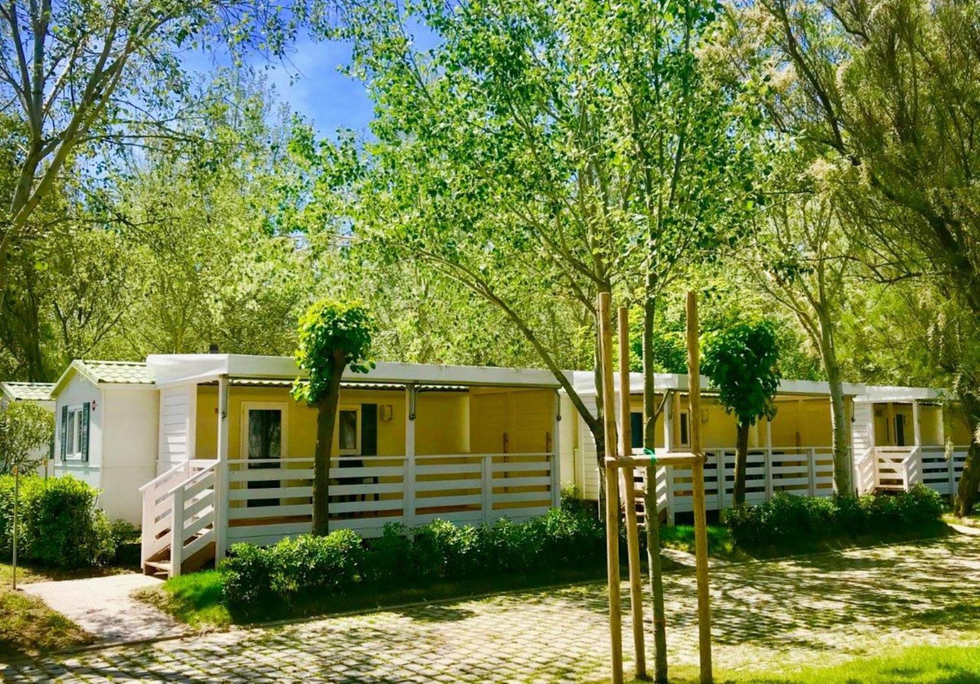 Isamar Holiday Village Ca Lino Rom bilde Camping in the park