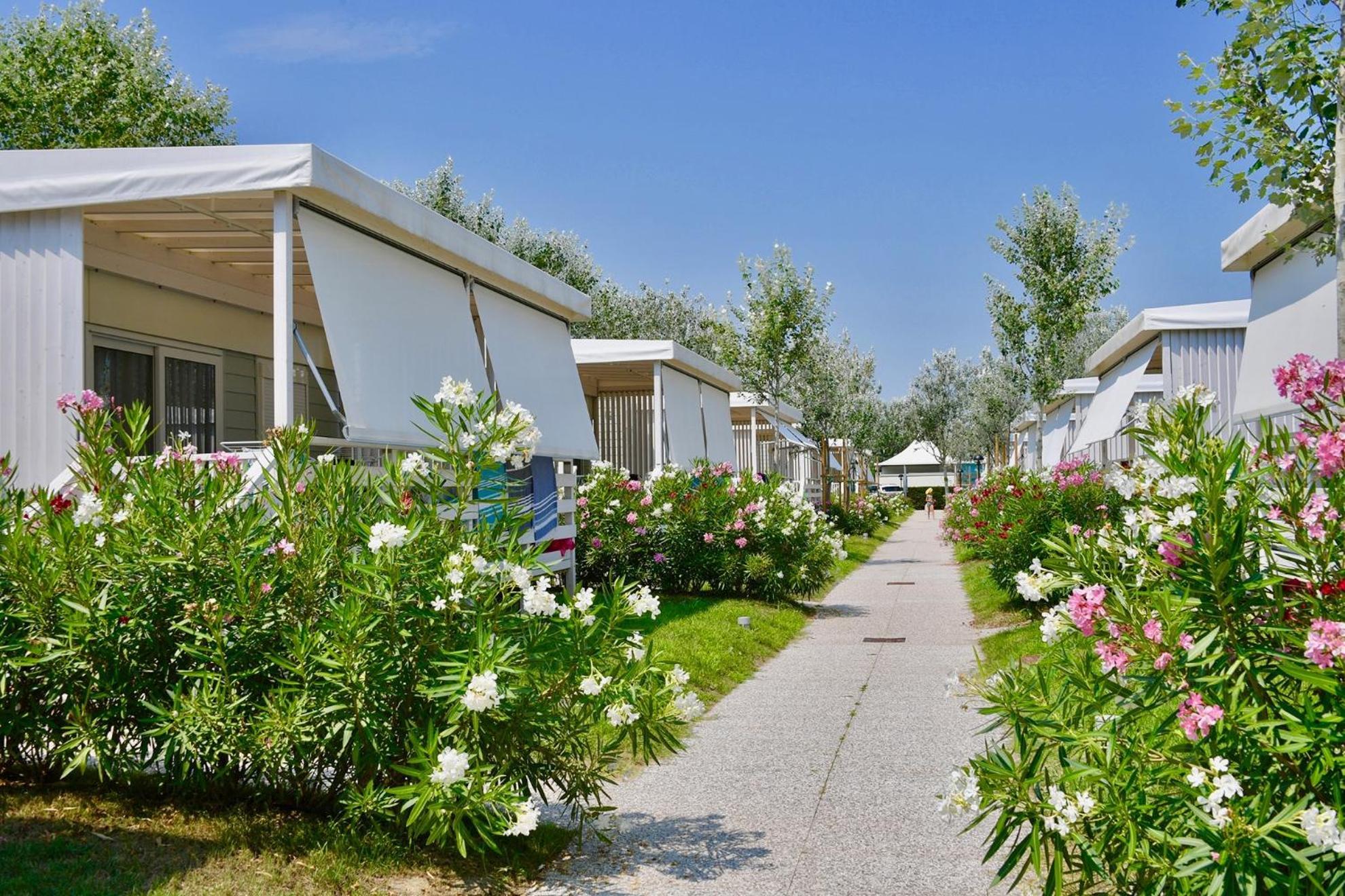 Isamar Holiday Village Ca Lino Eksteriør bilde Camping in Italy