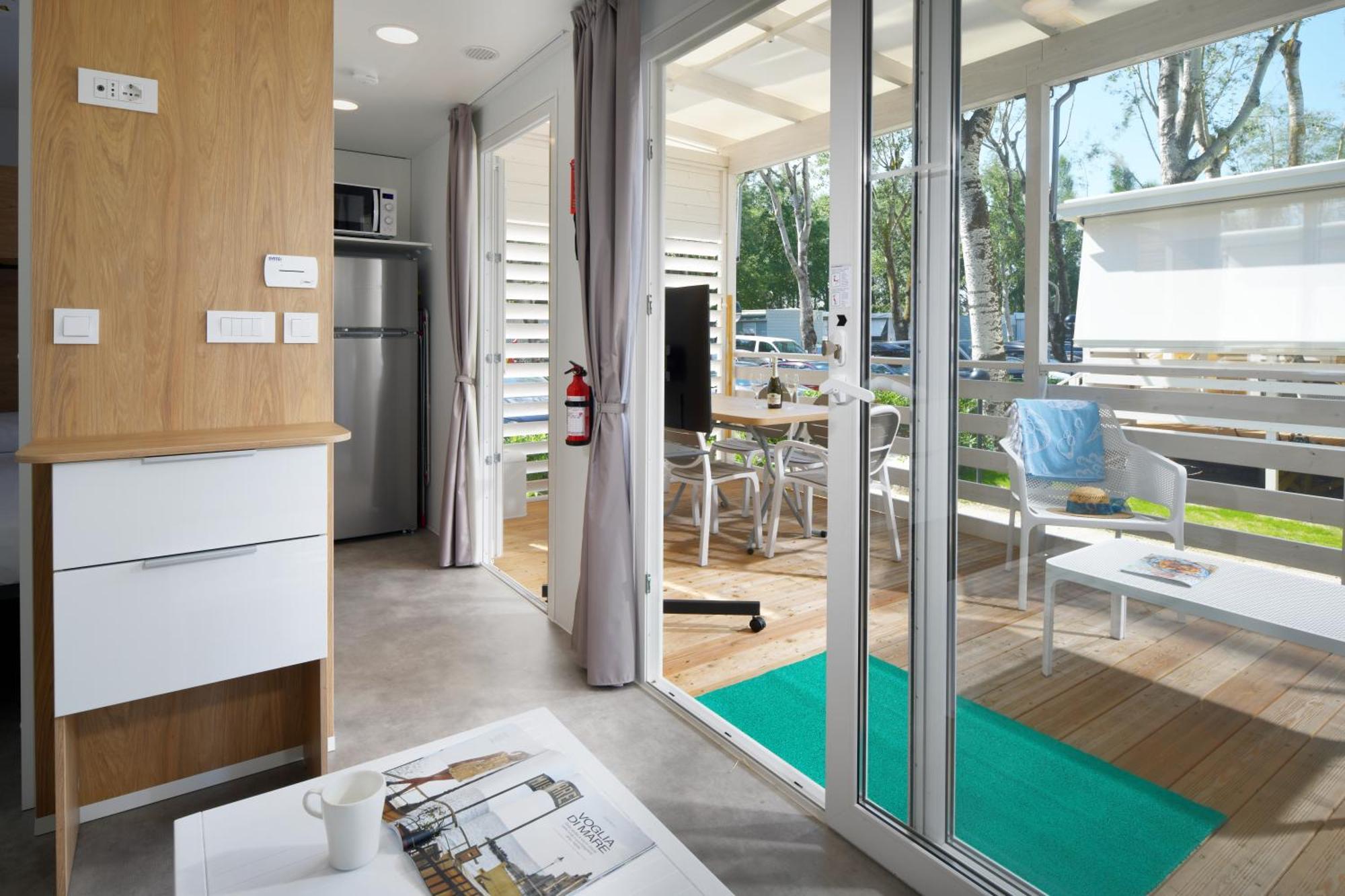 Isamar Holiday Village Ca Lino Eksteriør bilde Interior of a mobile home